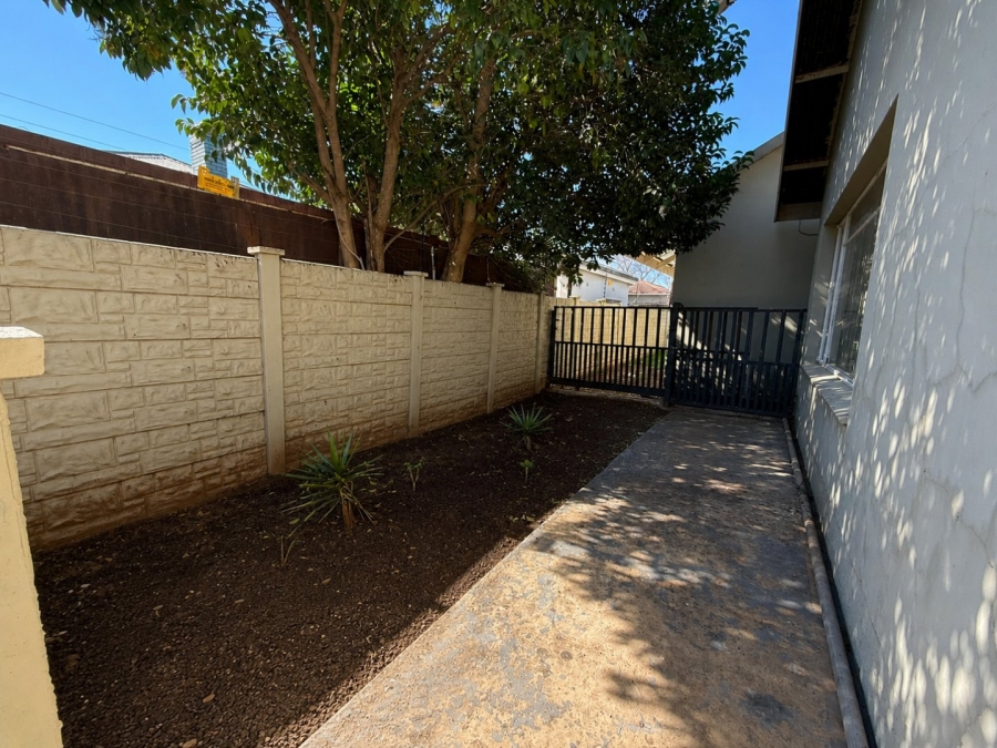 5 Bedroom Property for Sale in Hospitaalpark Free State
